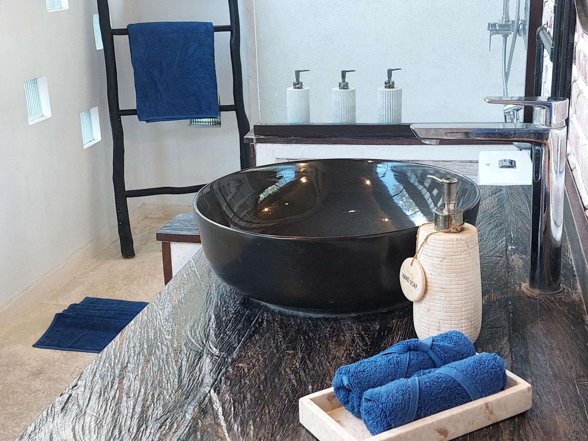 Spaces Bali Unique Boutique Hotel Munggu Værelse billede